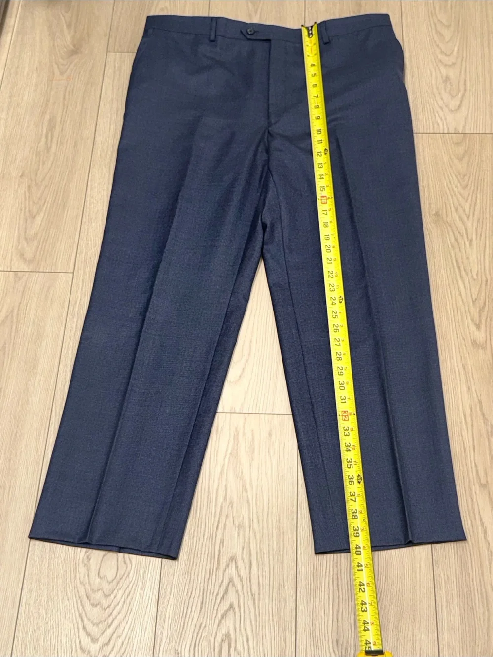 Jos.A.Bank Travelers Collection 44R Navy 2-Piece Suit Tailored Fit Blazer & Pant